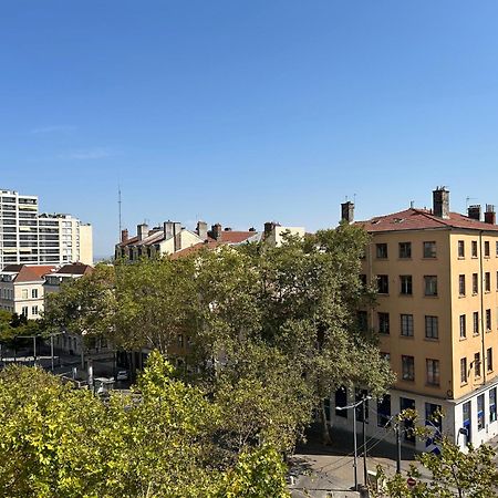 Hotel De La Croix-Rousse Lione Esterno foto